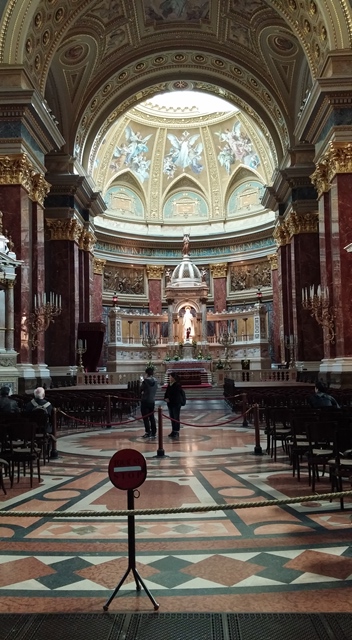 St. Stephen's Sanctuary, Budapest