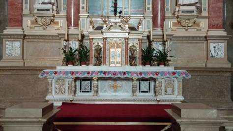 Side altar in St. Stephens