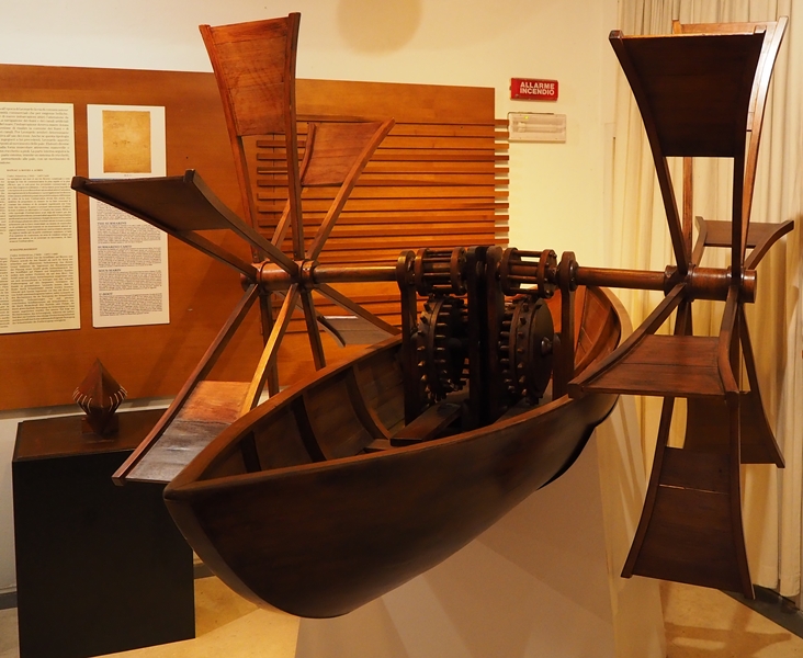 Paddle Wheel Canoe by Leonardo